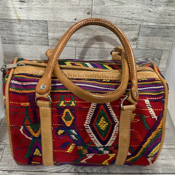 Vintage The Elephant Walk-Handcrafted red tapestry leather Rug Bag - Picture 2 of 14